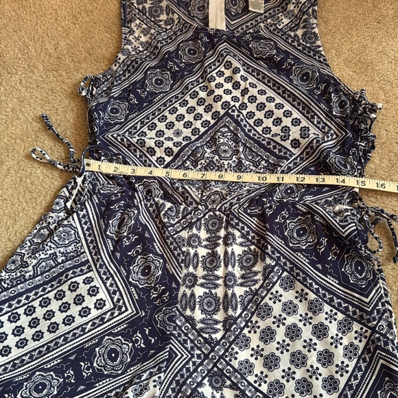 Pattern Romper - Size Large - Picture 6 of 12